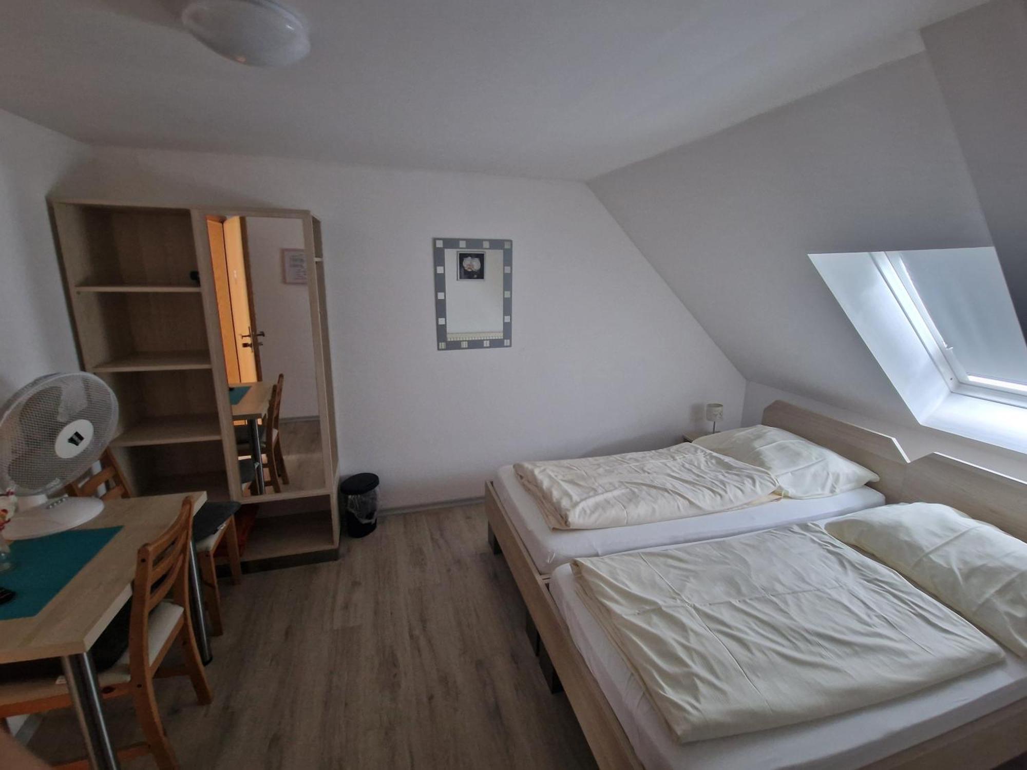 Gasthof / Pension Goetzfried Tegernheim Zewnętrze zdjęcie