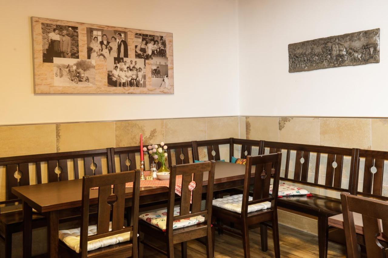 Gasthof / Pension Goetzfried Tegernheim Zewnętrze zdjęcie