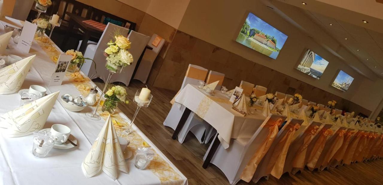 Gasthof / Pension Goetzfried Tegernheim Zewnętrze zdjęcie