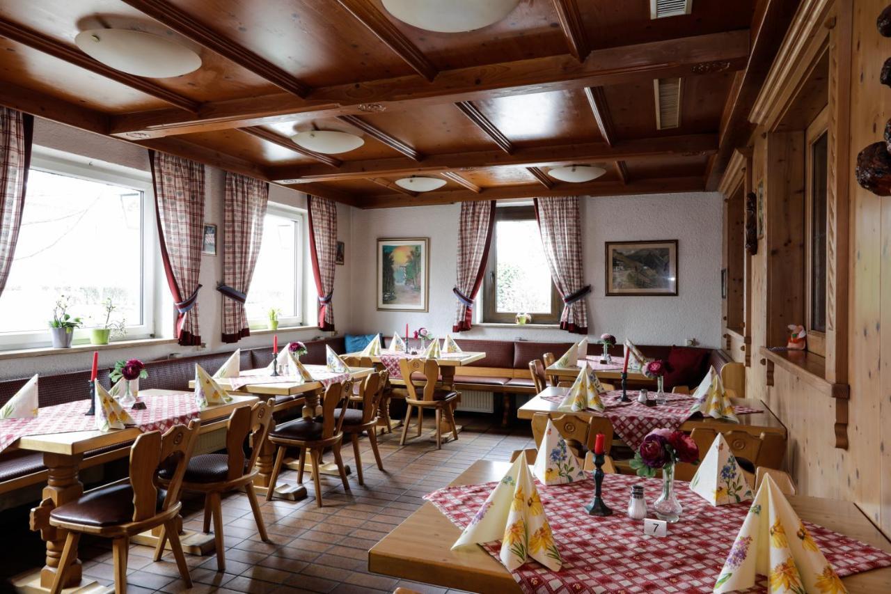 Gasthof / Pension Goetzfried Tegernheim Zewnętrze zdjęcie
